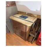 24x32x31.5in Router Table Cabinet