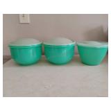 Tupperware Bowls