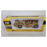 Norscott Cat 623G elevating scraper
