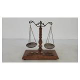 Balance scale set with weights