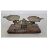 Vintage torsion balance scale