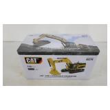 Die-Cast Masters Cat 374D hydraulic excavator