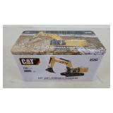 Die-Cast Masters Cat 390F L hydraulic excavator