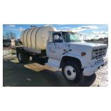 GMC 7000 water tender truck