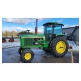 John Deere 4050