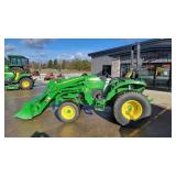 John Deere 4044R