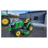 John Deere 2032R