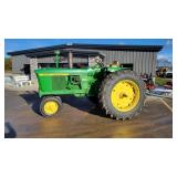John Deere 3010