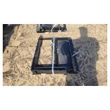 GIYI mini skidsteer pallet forks