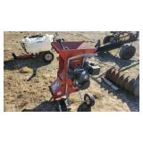 TroyBilt Super tomahawk chipper shredder