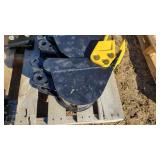 mini excavator 7" bucket