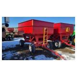 J&M gravity wagon on gear