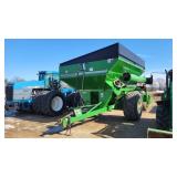 Unverferth 8250 grain cart