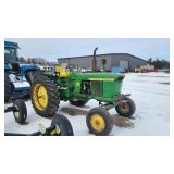 John Deere 3020