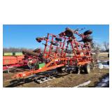 Kuhn Krause 5635 field cultivator