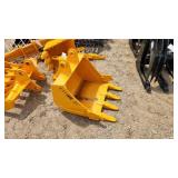 Cat 305 24" excavator bucket