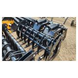 GIYI curved log grabber quick attach
