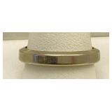 14K White Gold Ring W/ Tapered Banding