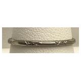 18K White Gold Band Ring