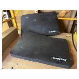Husky foam kneeling pads
