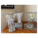 Glass vases (3), fairy lights, filler