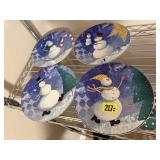 Sakura Snowman plates (4)