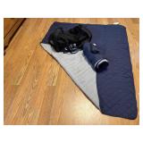 Adidas duffle bag, stadium blankets (2)