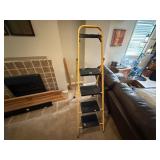 Step ladder
