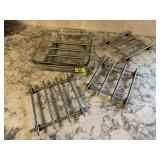 Anchor Hocking square baking dish, metal trivets