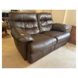 Reclining loveseat