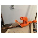 Black & Decker 13" electric trimmer