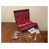 Boxed silverware set