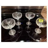 Vintage wine goblets (4)