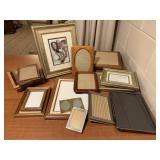 Mixed lot of picture frames