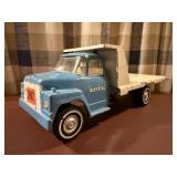 Ertl toy flatbed truck