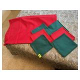 Red & green table linens, tablecloth, napkins