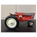 Toy tractor