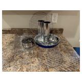 Wire cooking racks, bread tubes, biscuit cutters,