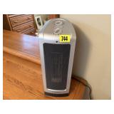 Lasko movable air heater