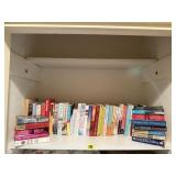 Shelf of books, Nicholas Sparks, Janet Evanovich