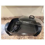 Black & Decker electric skillet