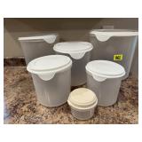 Clear storage canisters