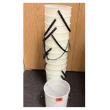 Plastic buckets w/handles