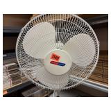 Oscillating floor fan