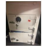 Safe with keys ! Heavy! Bring help and truck