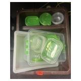 Plastic dish tub with food storage containers