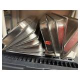 11ï¿½21 x 13, stainless steel lids.