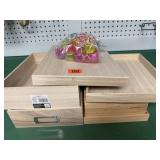 Wood boxes w/plastic ice cubes