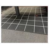 Large floor rug. 79ï¿½x79ï¿½