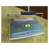 Push floor sweeper
